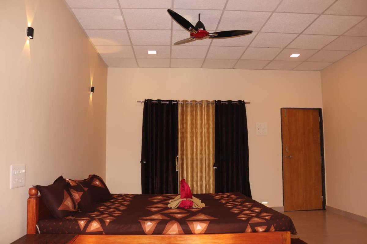Rehoboth Resort Mālvan Dış mekan fotoğraf